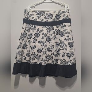 George Size 14 Floral Black and White Skirt Euc